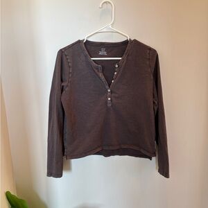 Aerie Long Sleeve Cropped Henley T-Shirt - Brown/Gray - Medium